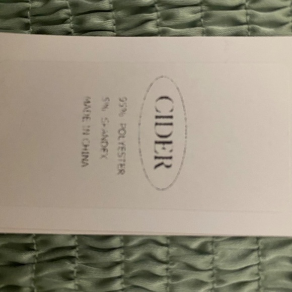 Shiny Green Lace Up Cami Top - Picture 7 of 9